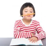 人は知識や理屈ではテコでも動かない